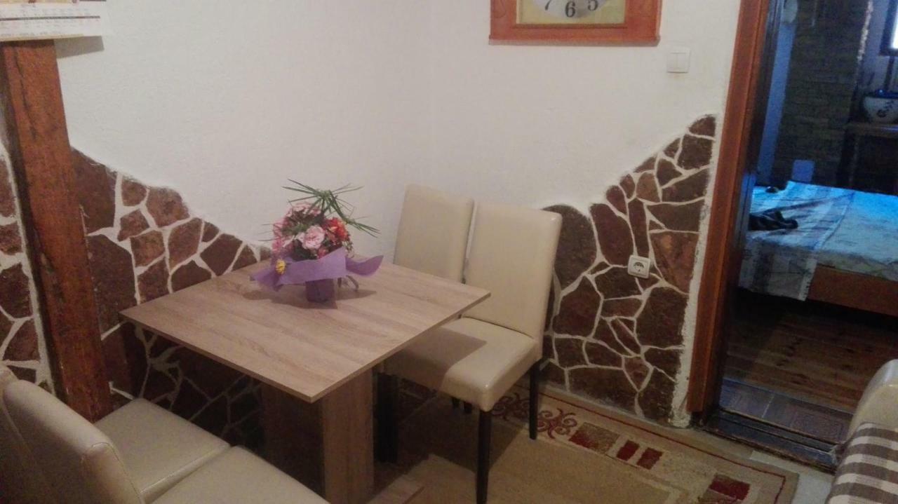 Apartman Studio Nedovic Будва Екстер'єр фото
